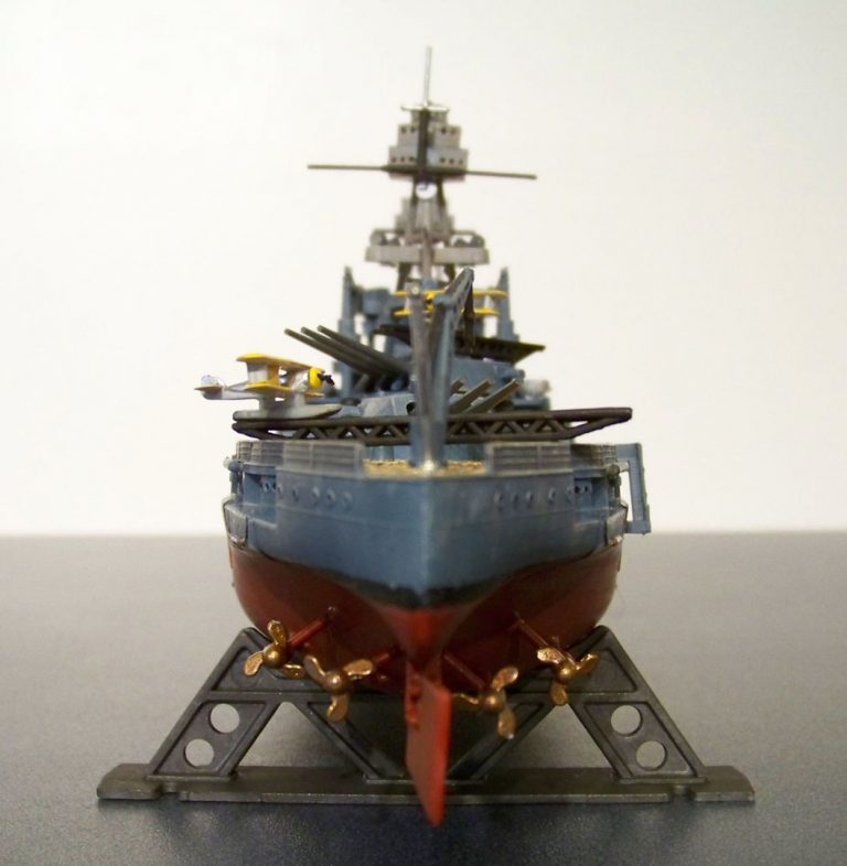 Revell USS Arizona scaleModelGuy Home