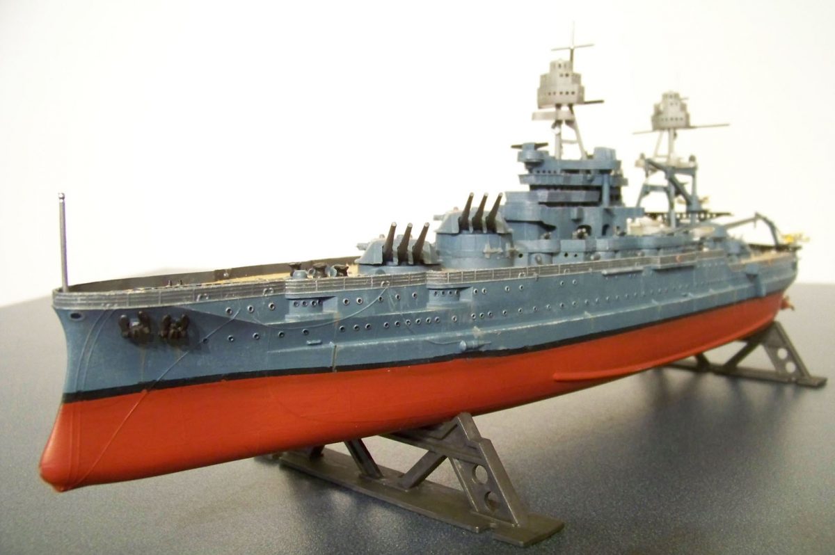 Revell USS Arizona - scaleModelGuy Home