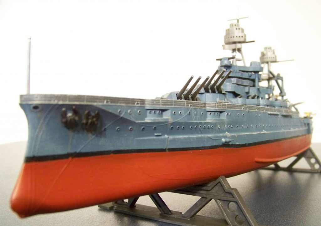 Revell USS Arizona - scaleModelGuy Home