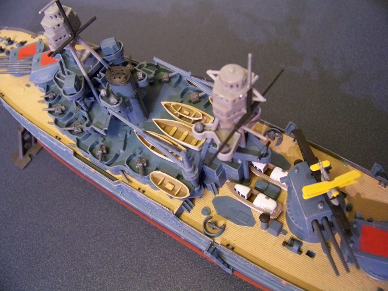 Revell USS Arizona - scaleModelGuy Home